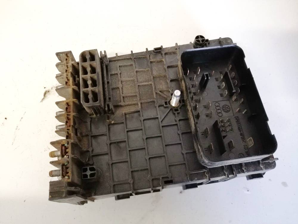 3C0937125 Volkswagen Passat 2006 Fuse box - Thumbnail 2