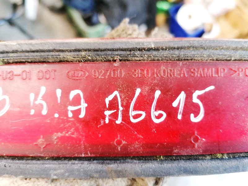 927003E11 Kia Sorento 2002 Dodatkowe światło stopu - Thumbnail 3
