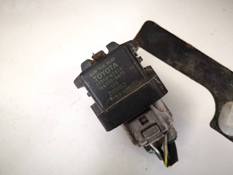 2861067010 Toyota Yaris Verso 2005 Sveces priekšsildīšanas relejs - Thumbnail 2