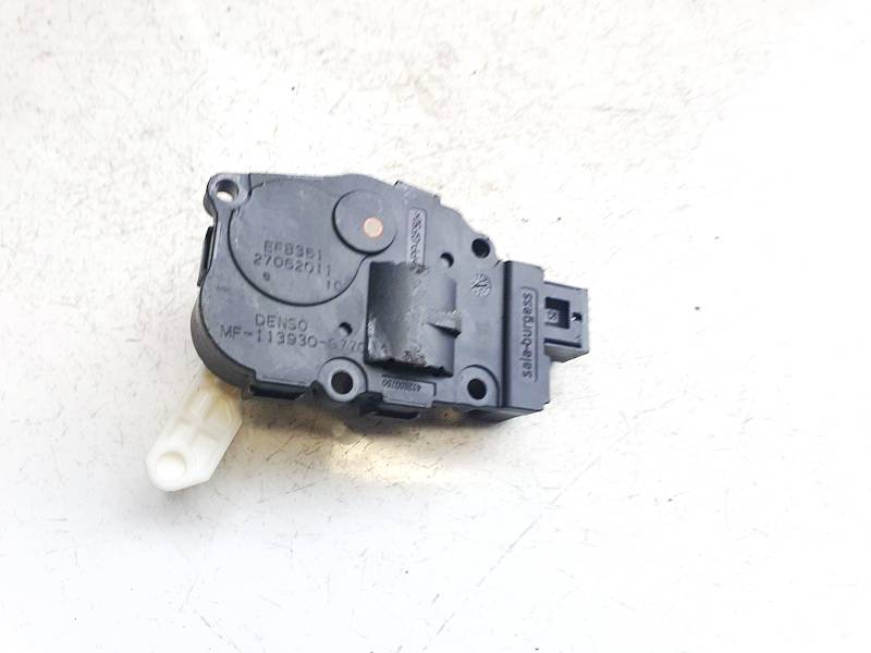 EFB351 Jaguar XJ 2012 Heater Vent Flap Control Actuator Motor - Thumbnail 2