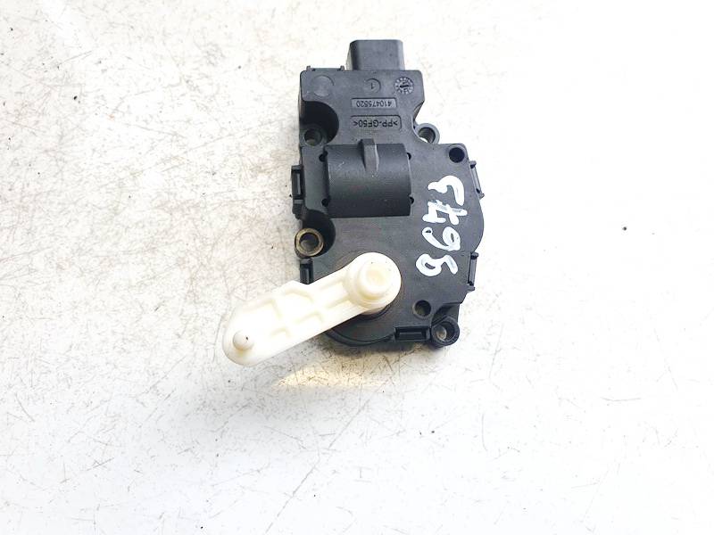 EFB351 Jaguar XJ 2012 Heater Vent Flap Control Actuator Motor - Thumbnail 3