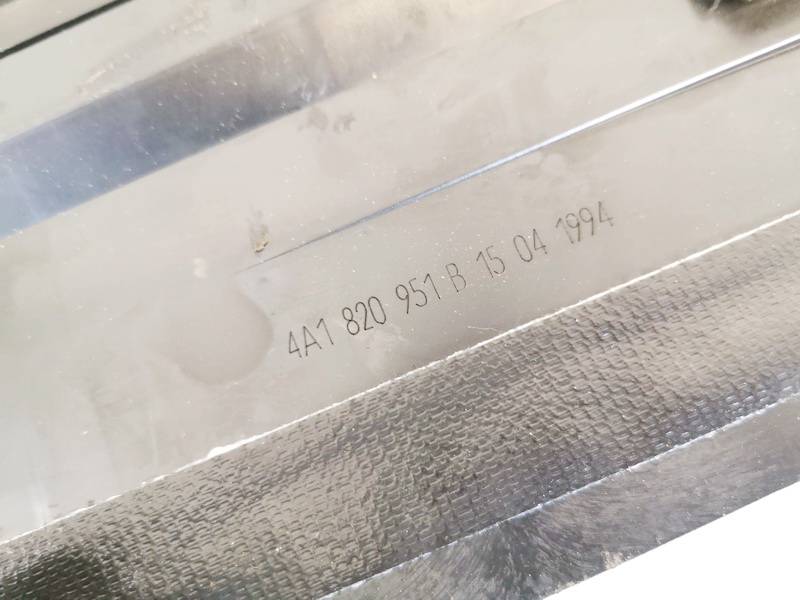 4A1820951B Audi 100 1994 Dash Vent (Air Vent Grille) - Thumbnail 3