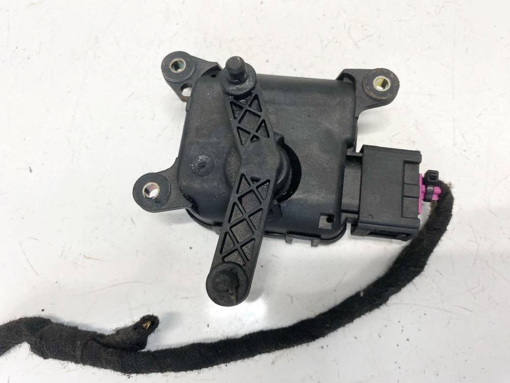 4B1820511D Audi A6 1997 Heater Vent Flap Control Actuator Motor - Thumbnail 3