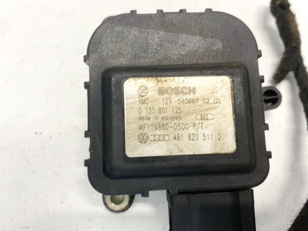 4B1820511D Audi A6 1997 Heater Vent Flap Control Actuator Motor - Thumbnail 2