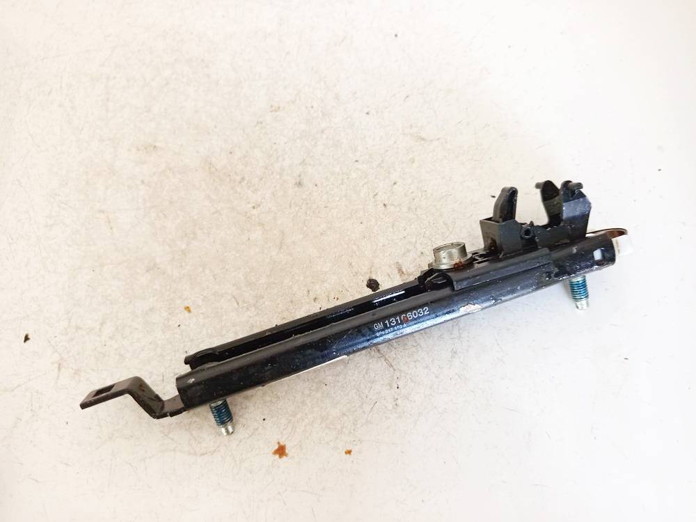 13166032 Opel Astra 2005 Seat belt adjustment rail - FRONT RIGHT - Thumbnail 3