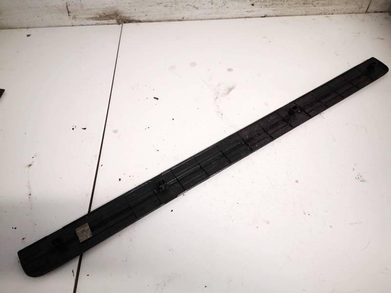 769B1AV710 Nissan Primera 2004 Iekšējā sliekšņa apdare - PRIEKŠA PA KREISI - Thumbnail 2