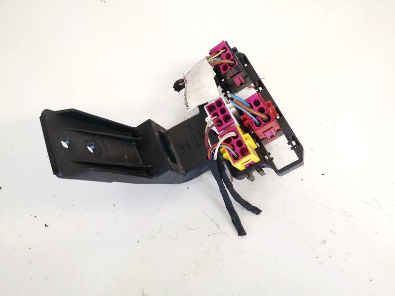 4A0937545D Audi 100 1994 Connector