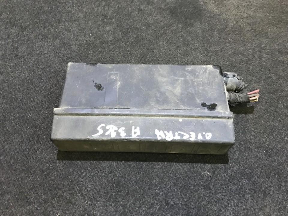 90504296 Opel Vectra 1996 Skrzynka bezpieczników
