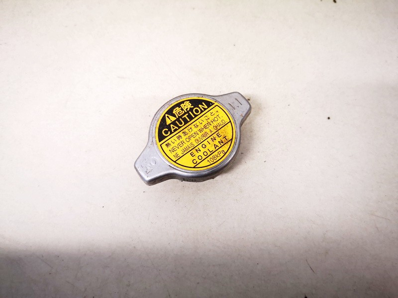 used used Engine Coolant Expansion Tank Cap, Radiator Cap, Reservoir