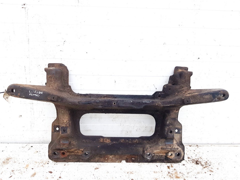 Citroen Xsara Picasso 2000 Subframe - FRONT