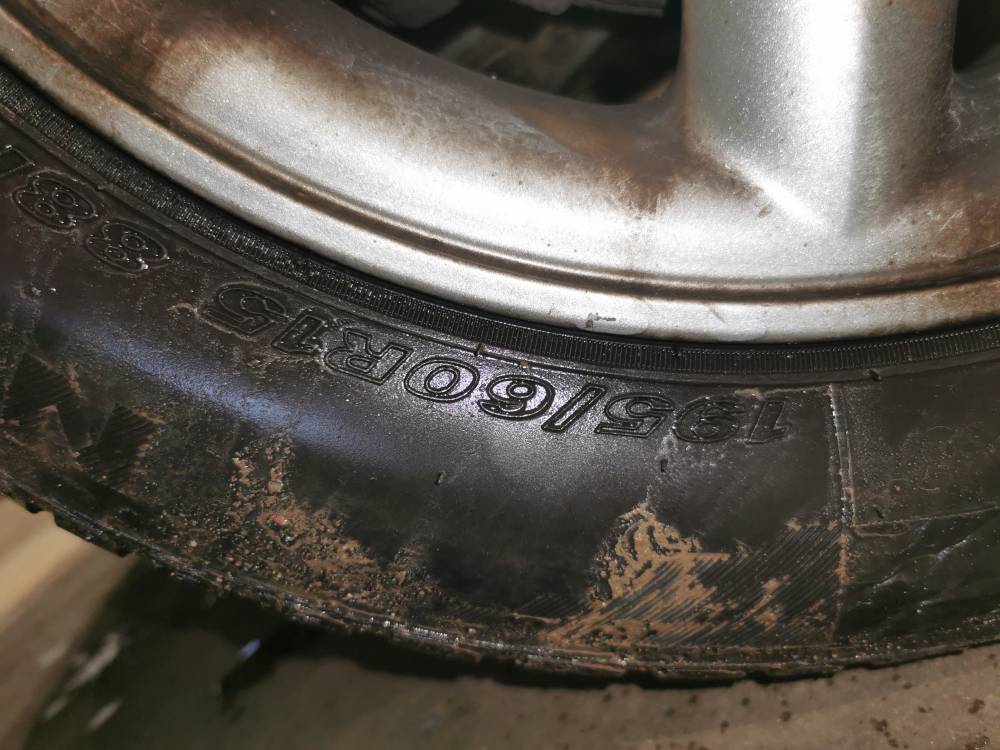 4X100 Renault Scenic 2002 Komplet Kół Zimowych R15 - Thumbnail 5