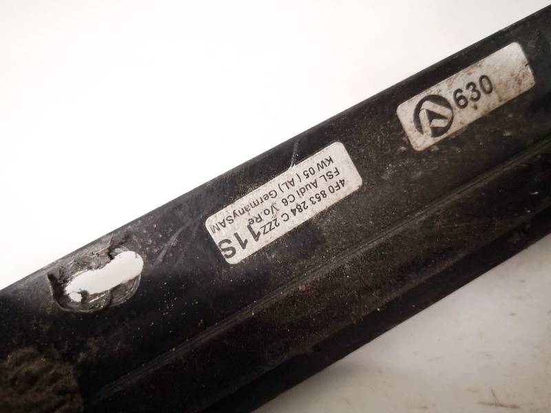 4F0853284C Audi A6 2000 Glass Trim Molding-weatherstripping - FRONT RIGHT - Thumbnail 3