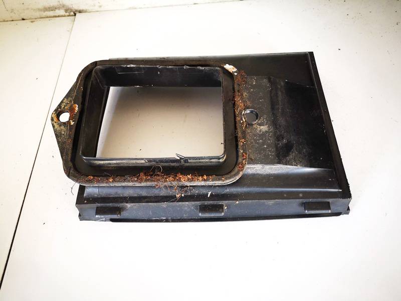 1J1819640B Audi A3 1997 Other holders