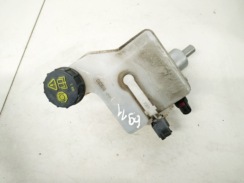 used used Brake Master Cylinder Mazda 3 2010 1.6L EIS01324190 Used