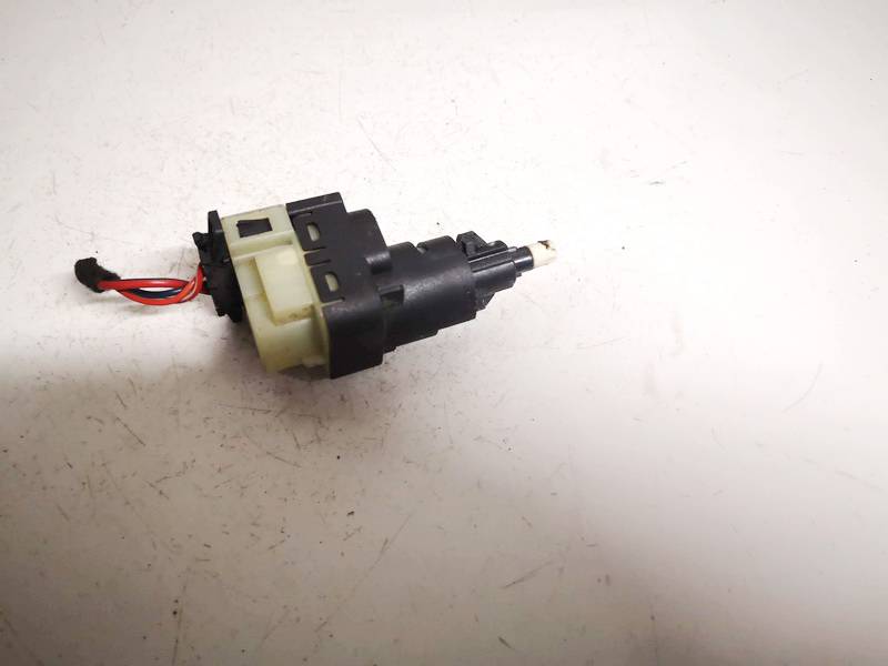 1K2945511 Audi A8 2002 Jarruvalojen anturi - Thumbnail 2