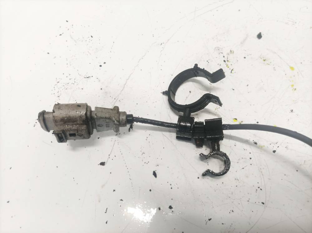 1J0973723G Volkswagen Golf 2001 Crankshaft Position Sensor - Thumbnail 3