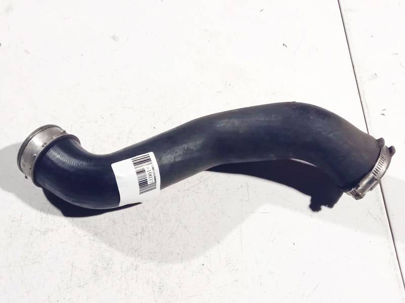 145737F Audi A4 2006 Interkulerio zarna -  slanga