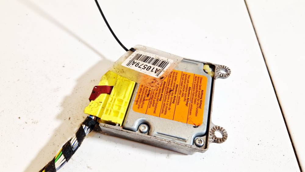 6Q0909605A Volkswagen Golf 2001 Airbag crash sensors module - Thumbnail 3