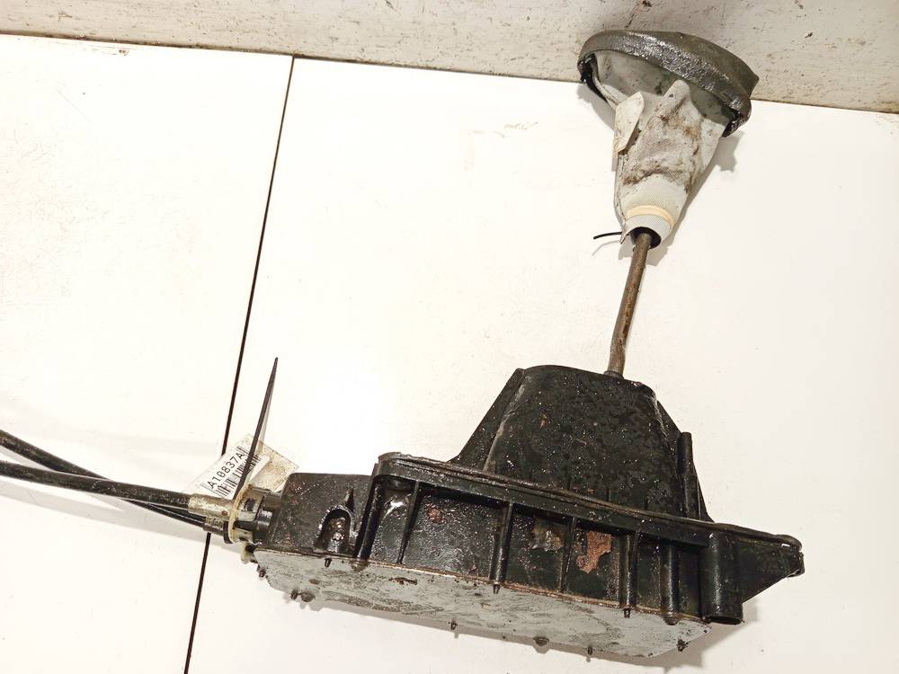 3550110 Dacia Logan 2012 Mehāniskās pārnesumu pārslēgšanas kārbas svira (kulisa)