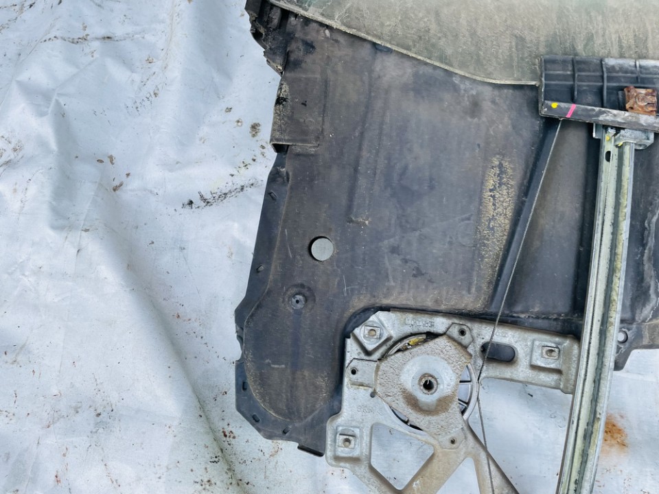 Audi 100 1994 Marco de la luna-vidrio de la puerta - TRASERO IZQUIERDO - Thumbnail 3