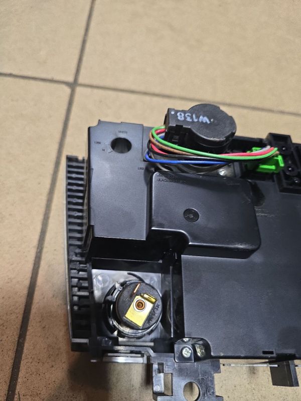 7923 Volvo V70 2001 Блок управления климатической установкой - Thumbnail 3