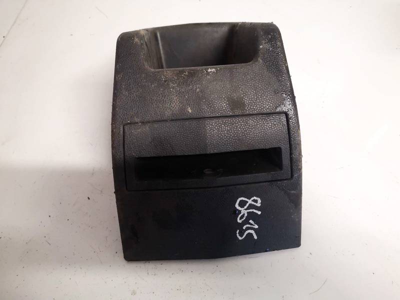 13127111 Opel Astra 2006 Interior trim