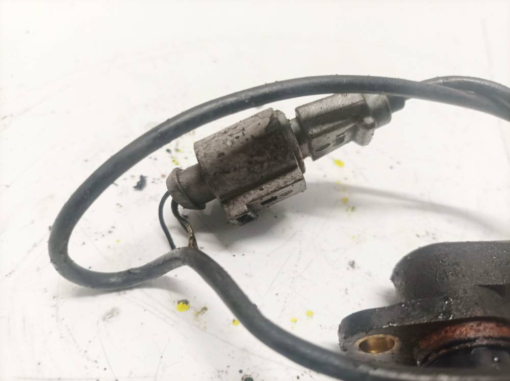 1J0973723G Volkswagen Passat 2004 Crankshaft Position Sensor - Thumbnail 3