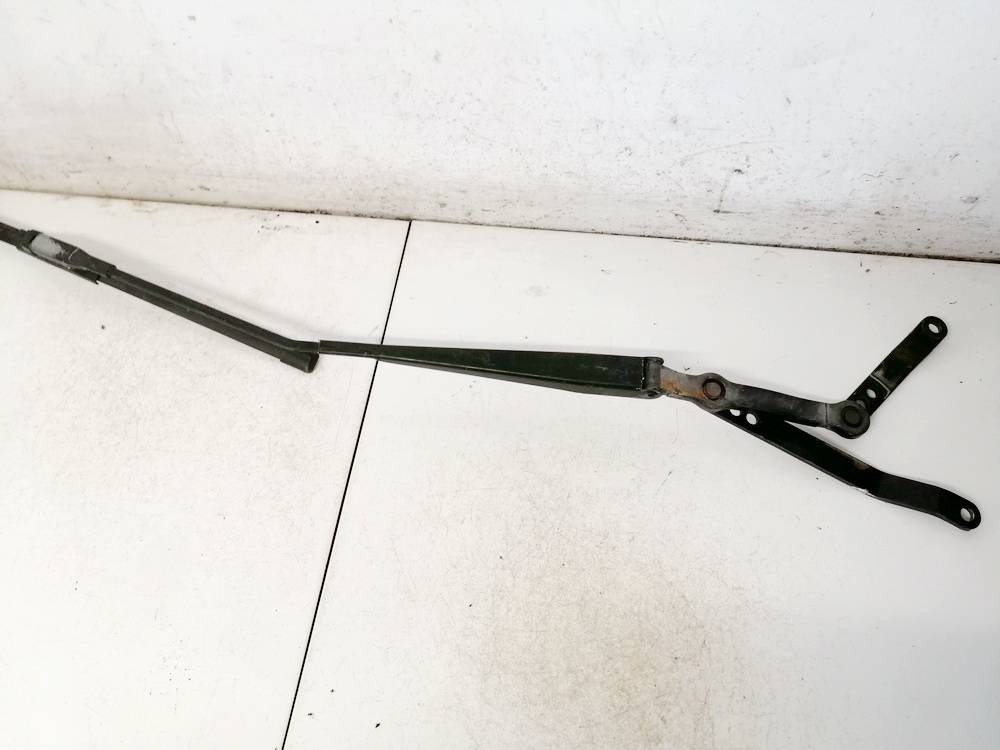 A2518200840 Mercedes-Benz R-CLASS 2007 Brazo del limpiaparabrisas FRENTE