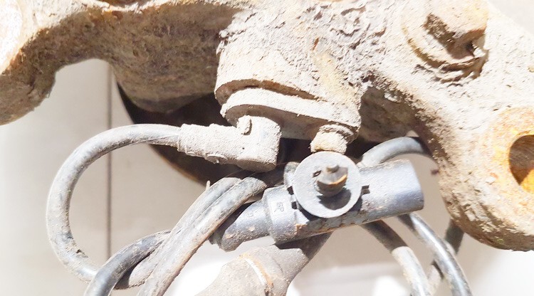 0285007823 Land-Rover Discovery 2006 ABS Sensor (ABS WHEEL SPEED SENSOR) - FRONT LEFT