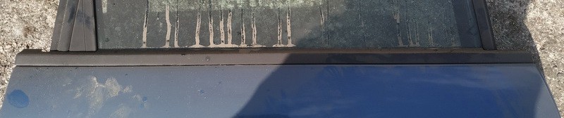 Audi A2 2002 Durvju stikla sloksne - AIZMUGURE PA LABI