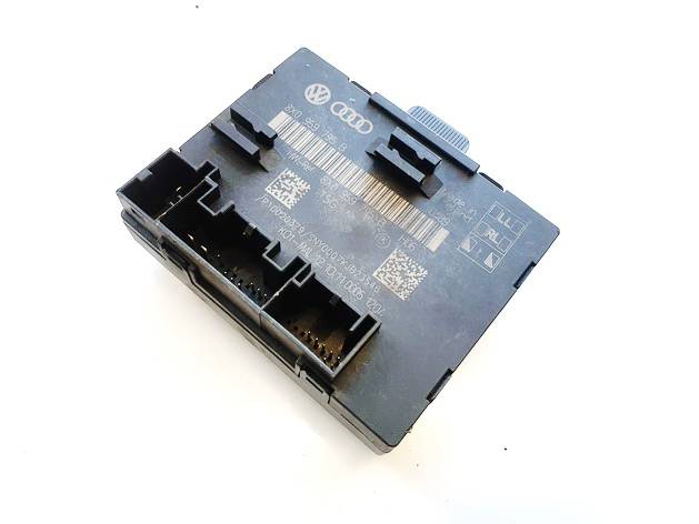 8X0959795B Skoda Superb 2012 Door control relay (DOOR CONTROL UNIT MODULE ECU )