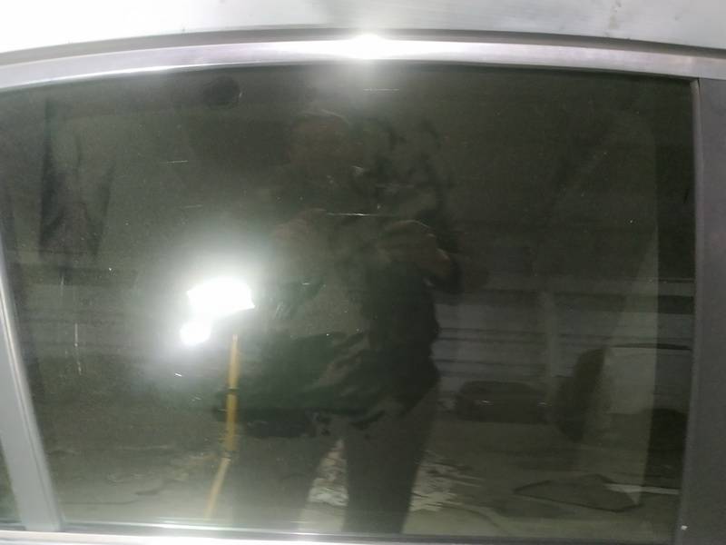 BMW 7-Series 2002 Szyba drzwi - TYLNE PRAWE - Thumbnail 2