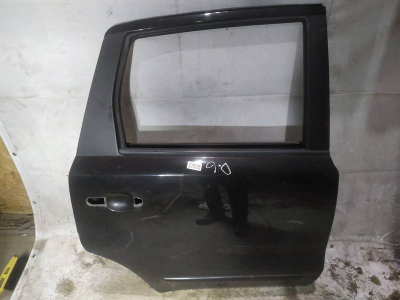 JUODOS Nissan Note 2006 Doors - REAR RIGHT