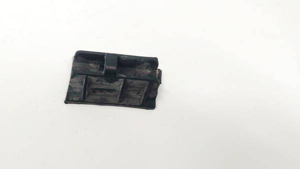 8K9807890B Audi A4 2016 andere Halter - Thumbnail 3