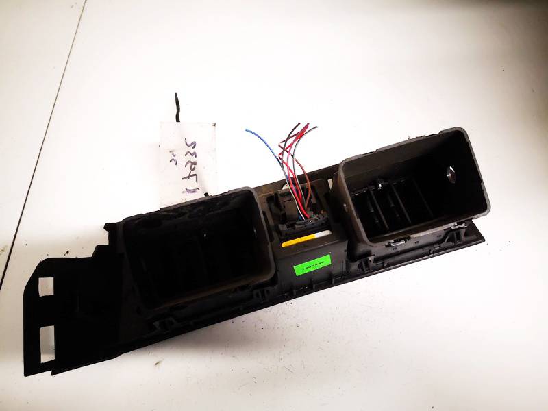 464652911 Opel Meriva 2004 Wloty powietrza do kabiny - Thumbnail 2