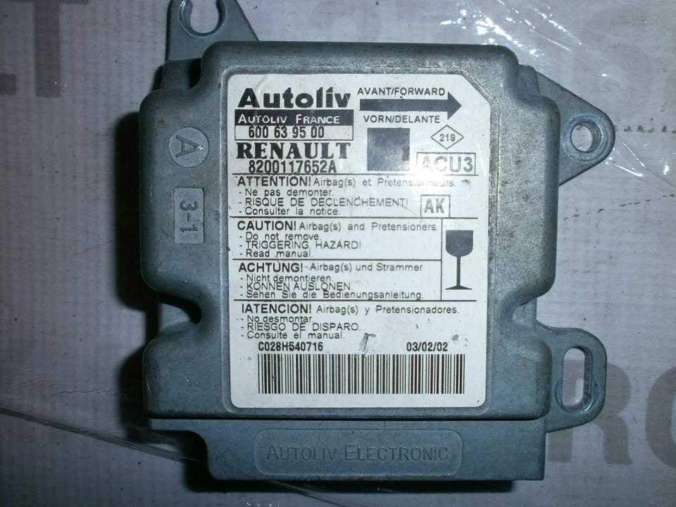8200117652A Renault Scenic 2002 Airbag crash sensors module