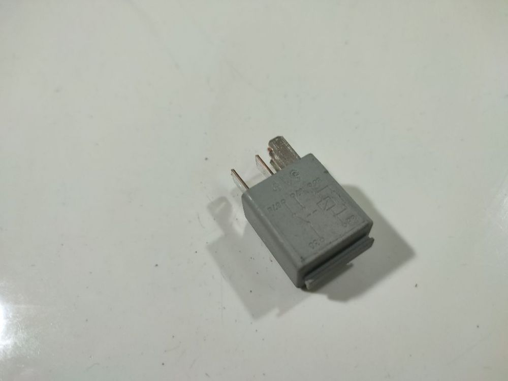 13100504 Opel Meriva 2006 RELÉ PARA AUTOMÓVIL