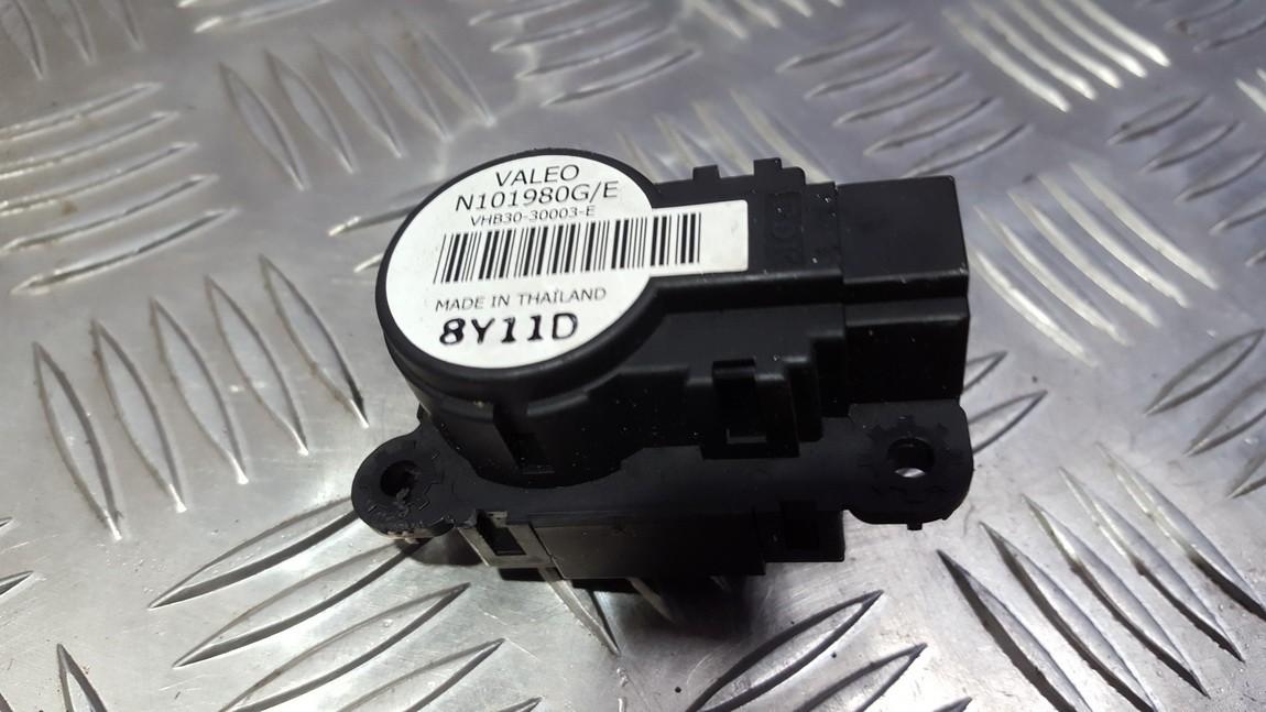 VHB3030003E Peugeot 308 2009 Heater Vent Flap Control Actuator Motor