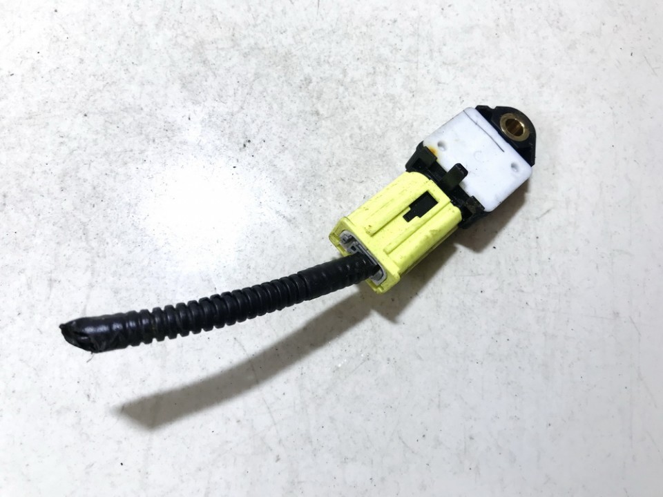 8983102080 Toyota Auris 2007 SRS-turvatyynyn anturi - Thumbnail 2