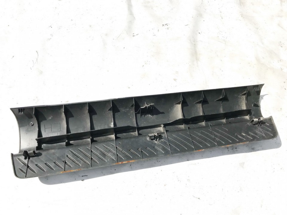 Mazda 6 2002 Interior trim - Thumbnail 2