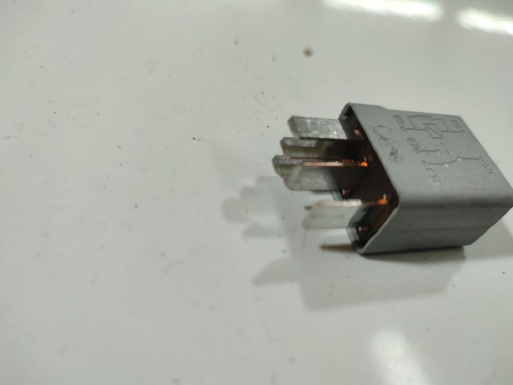 13100504 Opel Meriva 2006 Relay module - Thumbnail 2