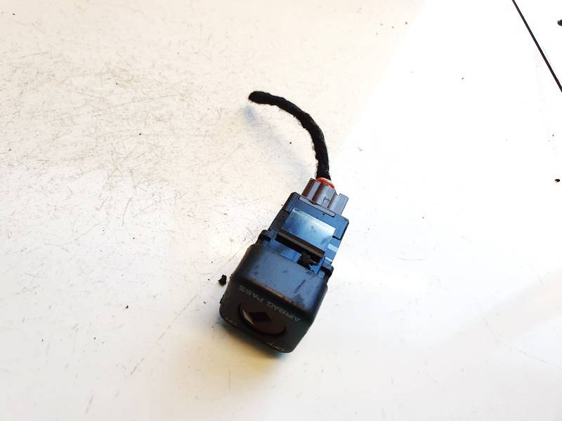 96373205XT Citroen C4 2008 Turvatyynyn airbag merkkivalo palaa jatkuvasti tai vilkkuu