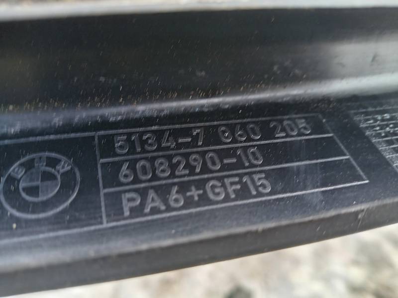 7060205 BMW 3-Series 2005 Glass Trim Molding-weatherstripping - FRONT LEFT - Thumbnail 3