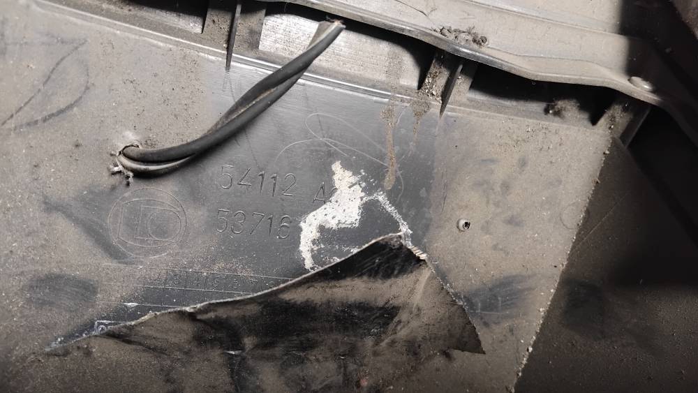 54112 Toyota Corolla Verso 2005 Wykończenie wnętrza (plastikowe elementy) - Thumbnail 3