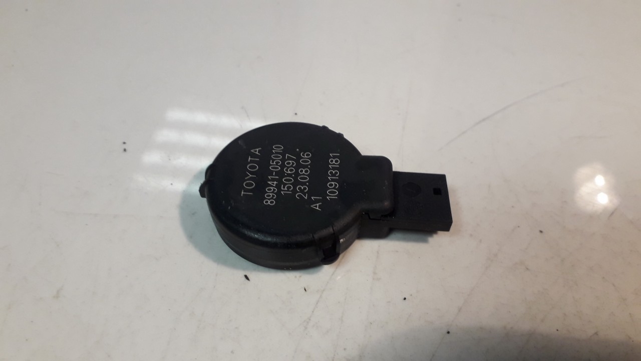 8994105010 Toyota Corolla Verso 2009 - PRZEDNIE