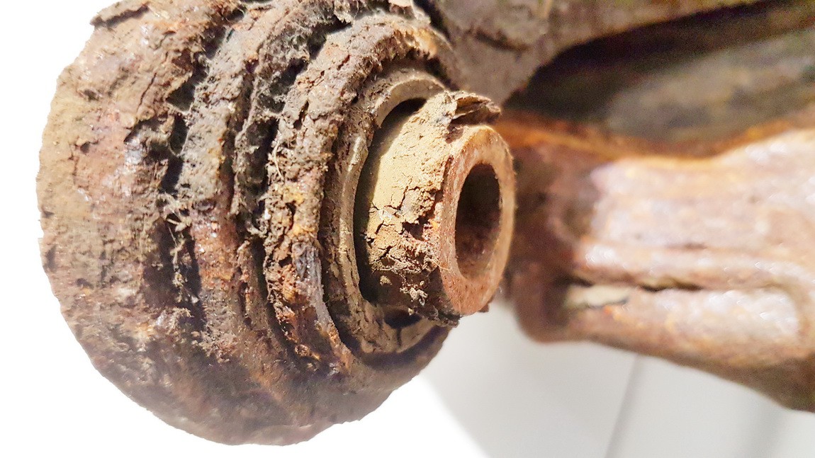 Kia Ceed 2011 Rumbula kronšteins - AIZMUGURE PA KREISI - Thumbnail 3