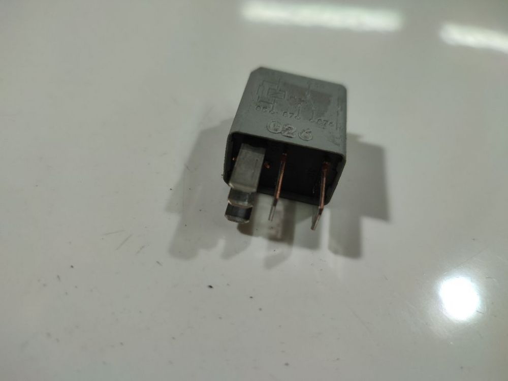 13100504 Opel Meriva 2006 Relay module - Thumbnail 2