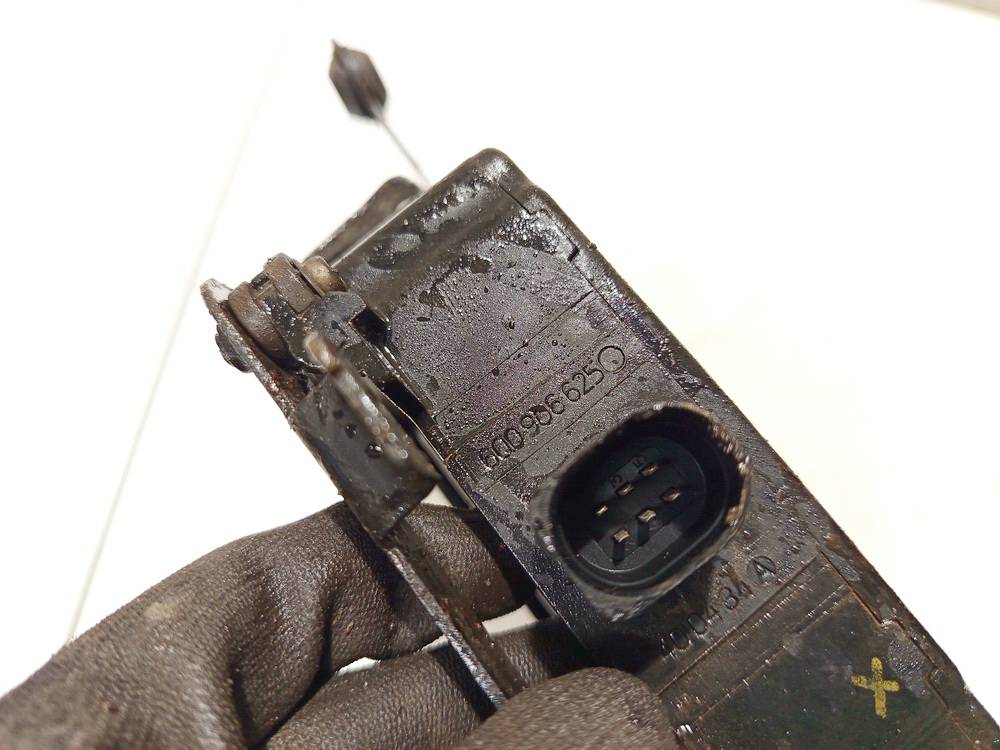 6Q0906625 Volkswagen Touran 2004 Solenoidi (elektromagneettinen solenoidi) - Thumbnail 3