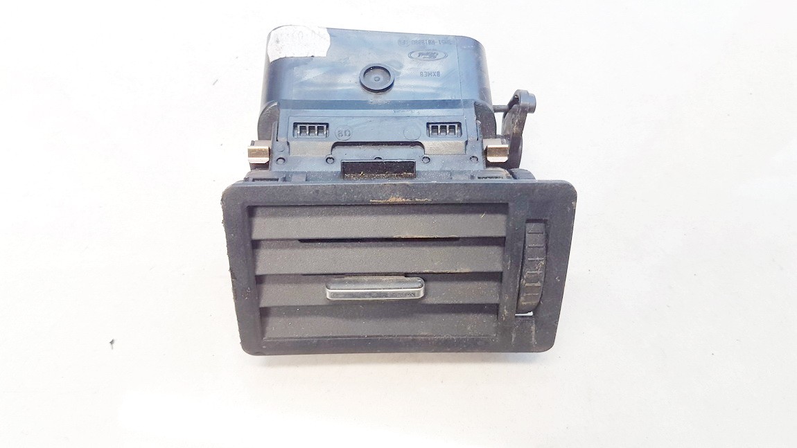 3M51R018B08AFW Ford Kuga 2009 Wloty powietrza do kabiny