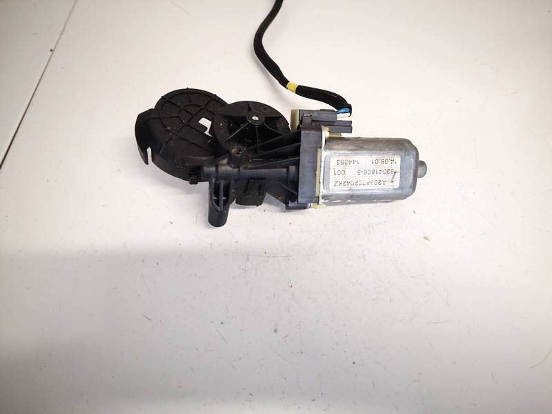 0390201940 Mercedes-Benz C-CLASS 2002 Seat Motor Regulator - FRONT RIGHT